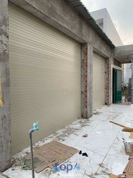 Đơn vị thi công lắp đặt cửa cuốn uy tín tại Hóc Môn
