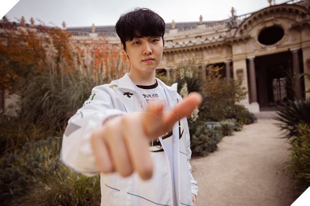 LMHT: Chovy cam kết sẽ khắc phục những điểm yếu, nhưng người hâm mộ chỉ cảm thấy thất vọng