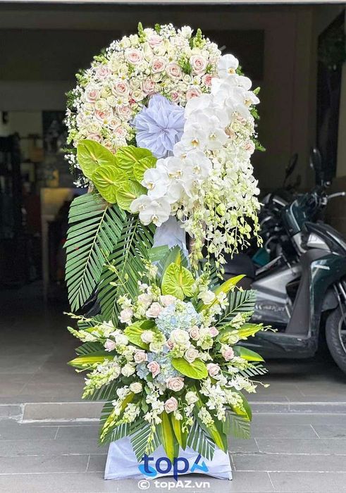 Cửa hàng hoa viếng đám tang tại TP. Bắc Kạn