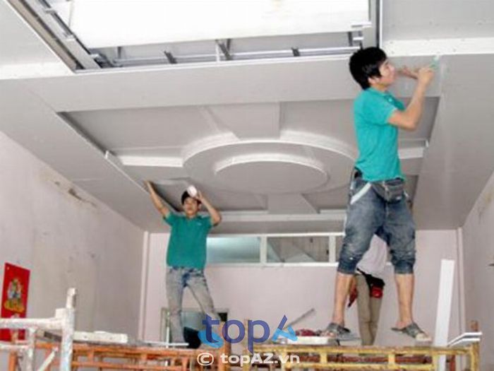 Với trụ sở tại quận 3, TP. HCM, Thạch Cao Tiến Sang đã xây dựng được tên tuổi vững chắc trong lĩnh vực thi công vách và trần thạch cao.