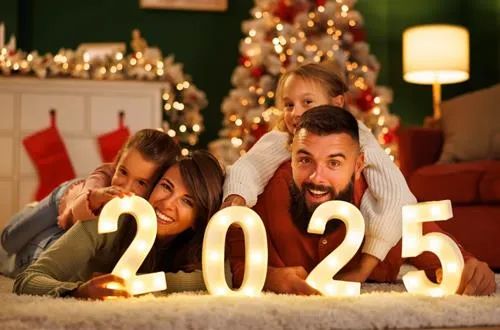 Lĩnh vực đem lại thành công lớn nhất cho 12 chòm sao trong nửa đầu năm 2025