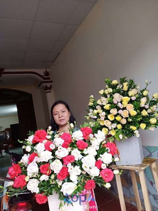 Hoa tươi Phúc Mai tại Hòa Bình, chuyên cung cấp hoa tươi chất lượng cao, phong phú về chủng loại, đáp ứng mọi nhu cầu về hoa tươi cho các sự kiện, lễ hội và các dịp quan trọng khác.