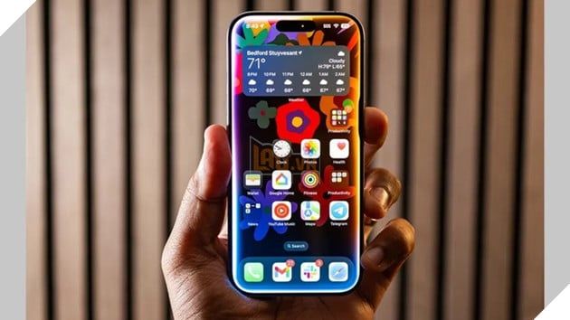 Yêu cầu dung lượng lưu trữ 7GB trên iOS 18.2 để sử dụng Apple Intelligence đã gây ra không ít tranh cãi trong cộng đồng người dùng.