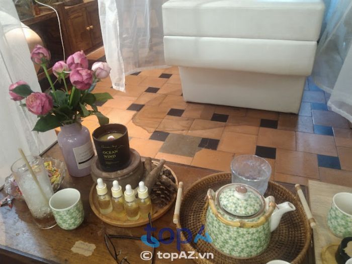 Nàng Thơ Spa cung cấp dịch vụ chà gót chân tại quận 1