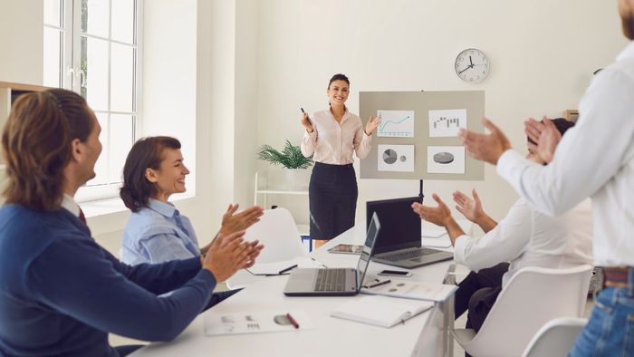 Phương pháp luyện tập để nâng cao khả năng thuyết trình là gì?
