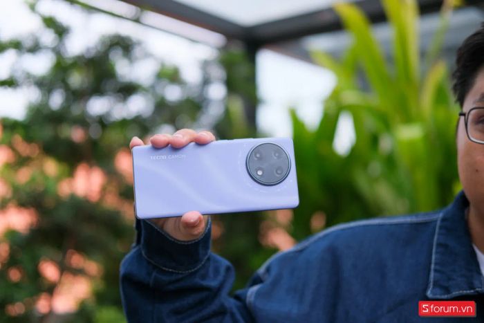 TECNO Camon 30S sở hữu nhiều tính năng nổi bật và hấp dẫn
