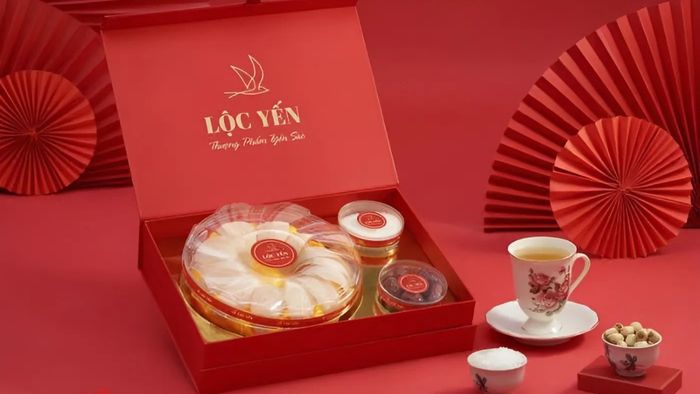 Set quà Tết yến sào ý nghĩa, thể hiện sự quan tâm sâu sắc