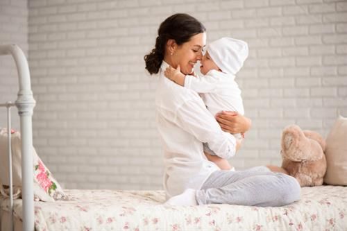 Cuộc sống thăng hoa sau khi sinh con trai
