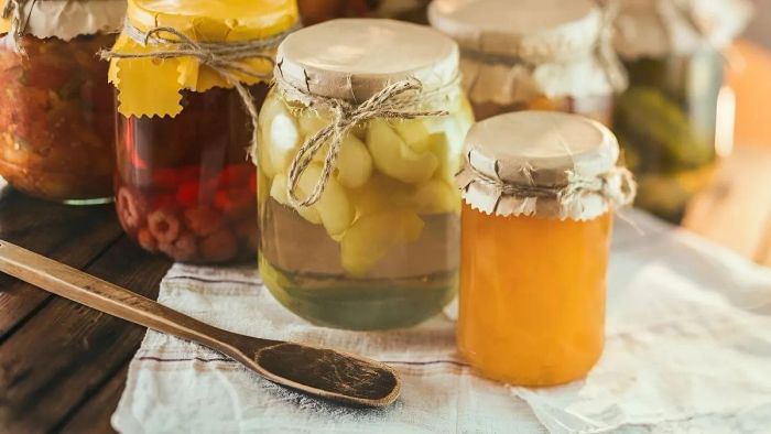 Hướng dẫn làm mứt dưa lưới và cách bảo quản hiệu quả