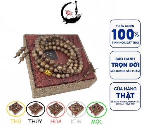 vòng tay trầm hương với chuỗi tràng hạt