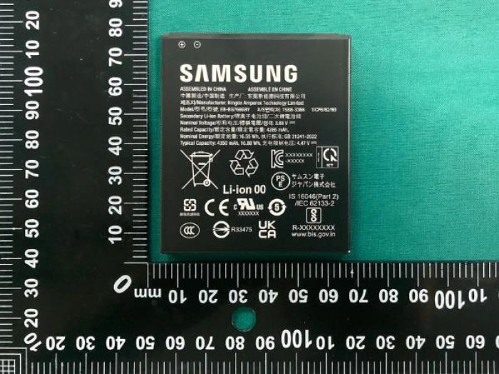 Chiếc pin của Samsung Galaxy XCover8 Pro hứa hẹn sẽ có những cải tiến đáng kể về hiệu suất và độ bền.