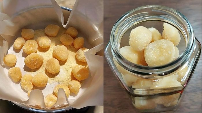 Step 5: Let the lotus root jam dry under the sun to achieve the perfect texture and crispness.