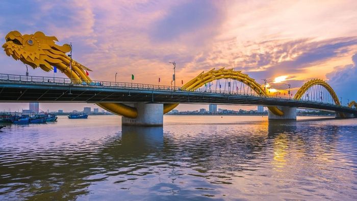Danh sách các cây cầu đẹp nhất Việt Nam: Cầu Rồng