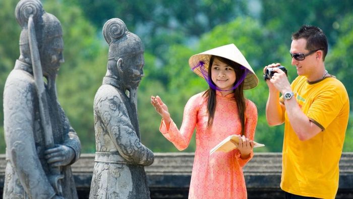 Ngành Du lịch là lựa chọn triển vọng cho các thí sinh khối C20, vì đây là ngành đang phát triển mạnh mẽ và nhu cầu nhân lực cao.