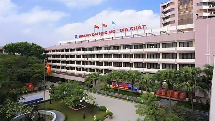 Thông tin chi tiết về Trường Đại học Mỏ - Địa chất