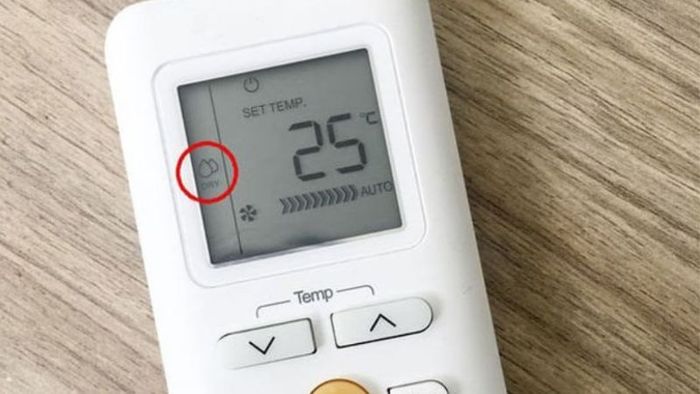 ky-hieu-tren-dieu-khien-dieu-hoa-8