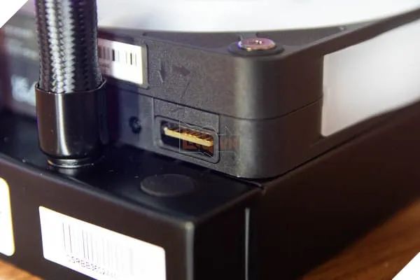 Đánh giá Corsair iCUE LINK Titan RX LCD RGB: Sản phẩm này có gì đặc biệt so với các đối thủ khác?