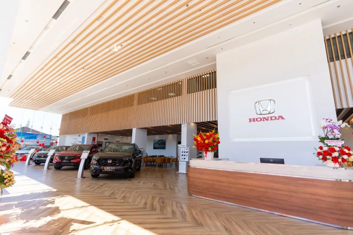 honda-dealer-1.jpg