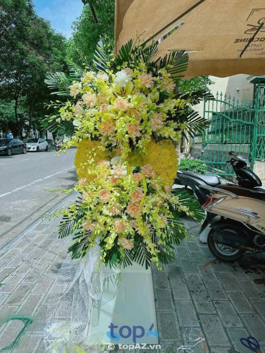 Địa chỉ đặt hoa viếng đám tang tại Hoa tươi Quyên Hồng, TP. Tam Điệp