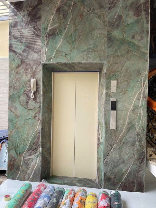 Tiến Nghĩa là đơn vị thi công đá hoa cương uy tín tại TP.HCM.