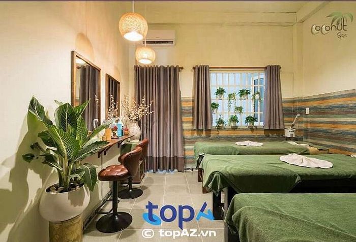 Coconut Spa có địa chỉ chăm sóc gót chân tại Quận Phú Nhuận, dễ dàng tìm thấy và tiện lợi cho khách hàng trong khu vực.