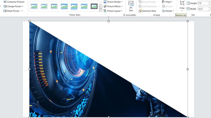 Cách cắt hình trong PowerPoint theo hình dạng tùy chỉnh, bước 3