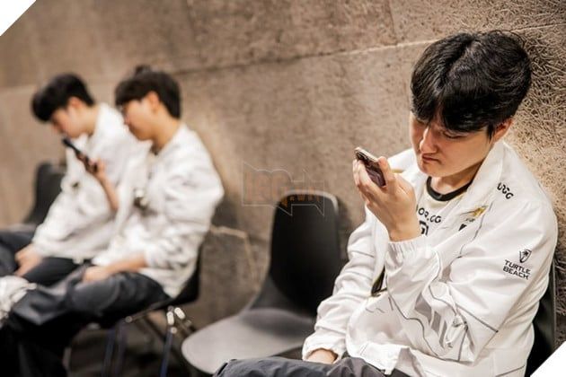 LMHT: Peyz đã vượt qua Faker về một chỉ số nhưng vẫn còn thua thiệt rất nhiều