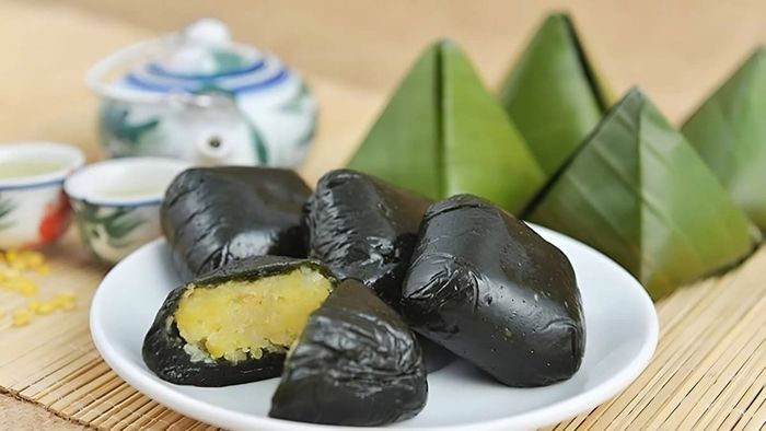 Những món đặc sản nổi tiếng của Bình Định mà bạn không thể bỏ qua khi đến đây