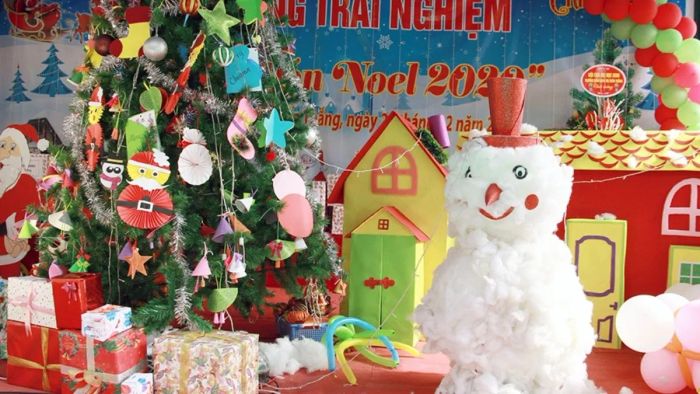 Trang trí Noel mầm non 103
