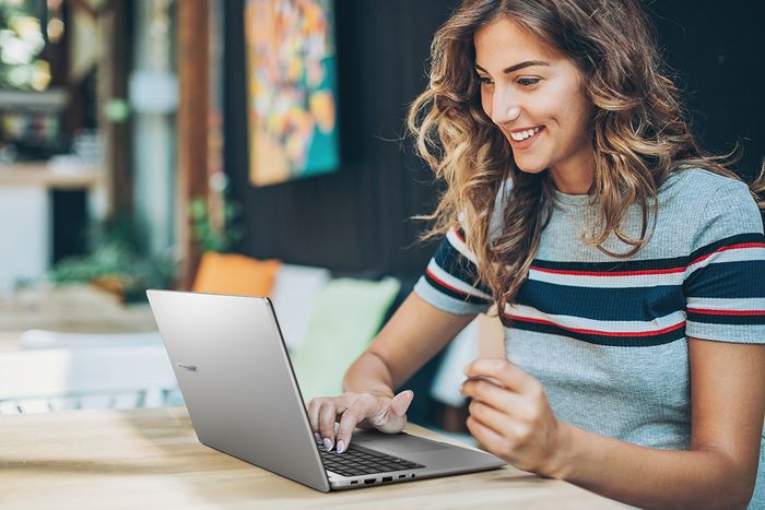 Dòng ExpertBook P được trang bị những tính năng AI tiên tiến, mang lại hiệu quả cao trong công việc