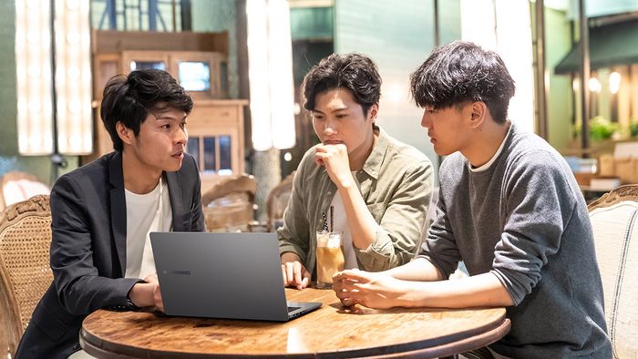 ASUS giới thiệu dòng laptop doanh nghiệp ExpertBook P mới