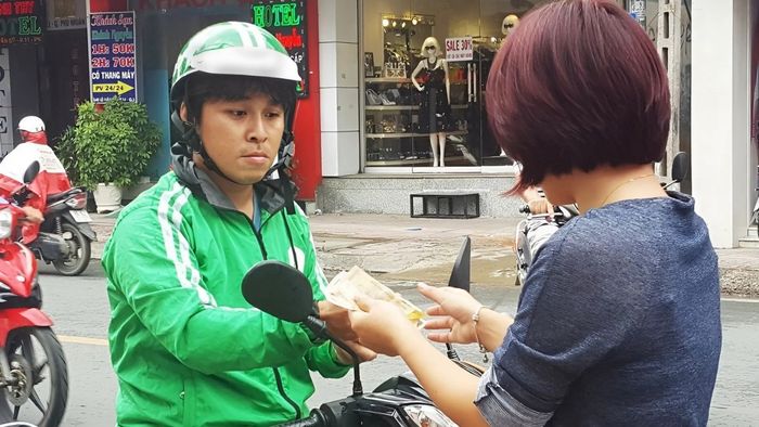 Thu nhập khi lái Grab là bao nhiêu?
