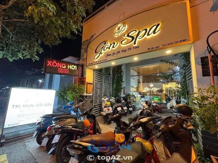 Gòn Spa tại Quận 8, nơi cung cấp dịch vụ chăm sóc chân chuyên sâu, giúp đôi chân của bạn trở nên mềm mại và mịn màng hơn.