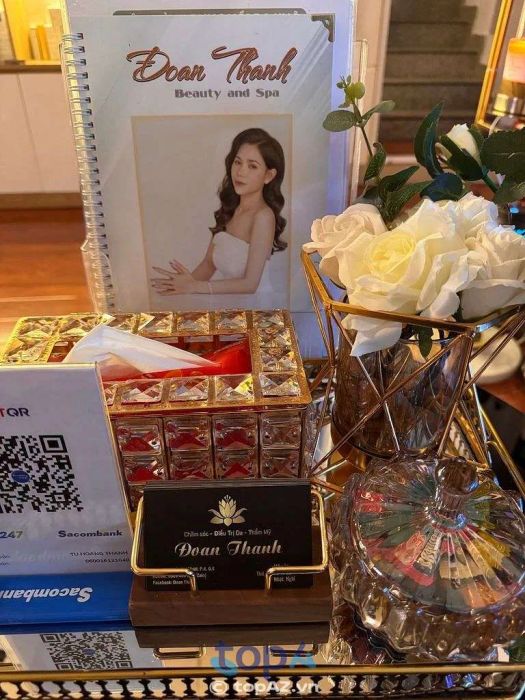 Spa Đoan Thanh tại Quận 8 là điểm đến nổi bật cho những ai cần chăm sóc đôi chân, đặc biệt là dịch vụ chà gót chân chuyên nghiệp.