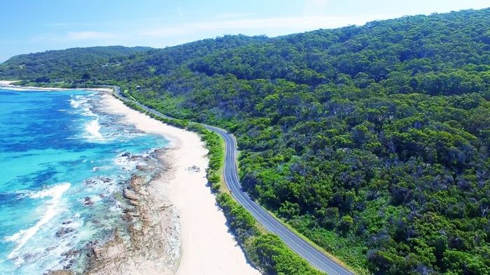 Khung cảnh tuyệt đẹp của cung đường biển Great Ocean Road - cung đường đẹp nhất thế giới