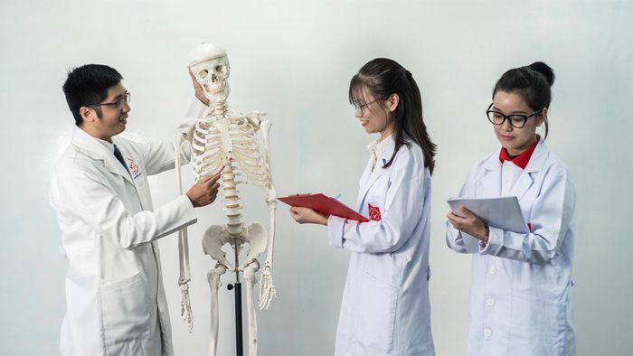 Khối ngành Khoa học sức khỏe tại Đại học Văn Lang