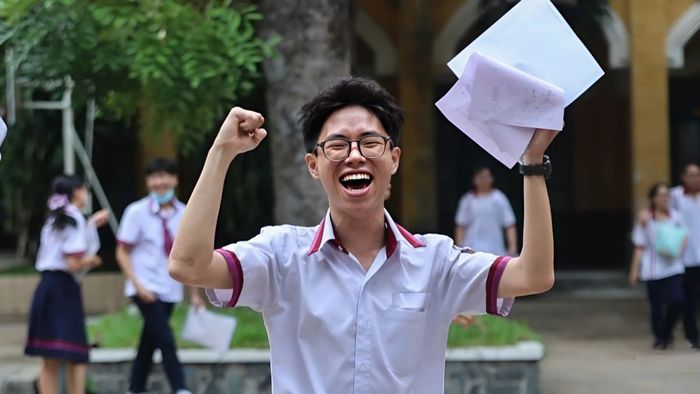 Điểm chuẩn của trường HAU