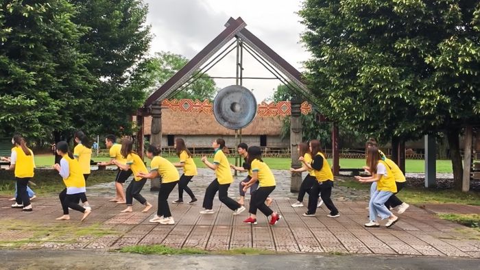 Sinh viên trường Đại học Văn hóa Hà Nội tham gia nhiều hoạt động ngoại khóa đa dạng và phong phú.