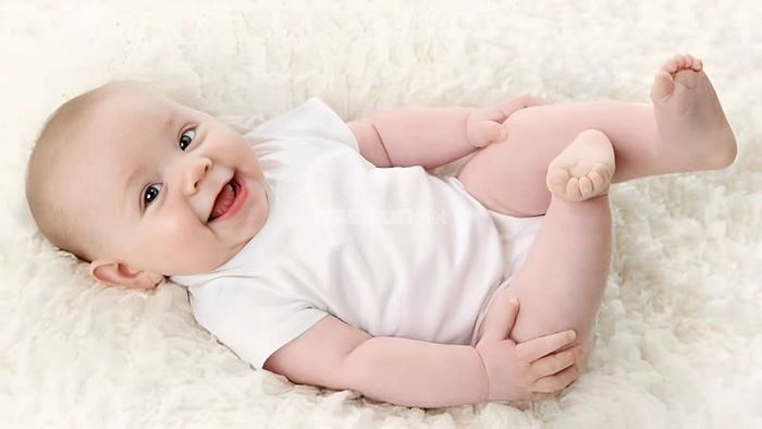 Những bé sinh vào giờ Tỵ thường có tính cách nhanh nhẹn và khéo léo