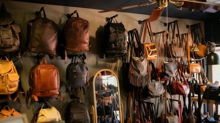 Những sản phẩm cao cấp được chế tác từ da chuột túi