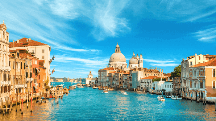 Venice, một trong những điểm đến nổi tiếng nhất châu Âu