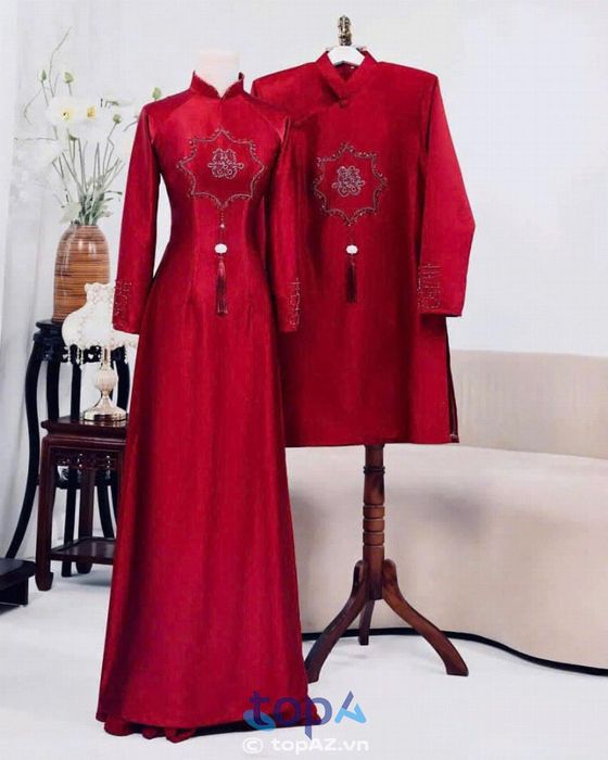 Phượng Bridal Studio là một địa chỉ đáng tin cậy cho dịch vụ cho thuê áo dài cưới hỏi tại TP. Nam Định.