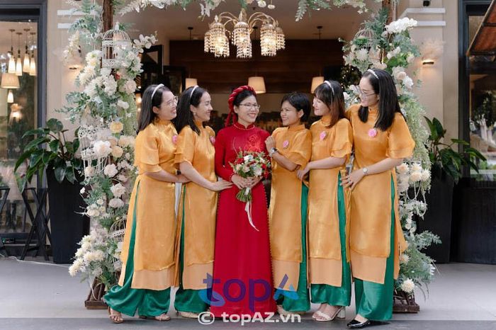 Wedding Ha Vy là cửa hàng cho thuê áo dài cưới hỏi đẹp và nổi bật nhất tại TP. Hội An.