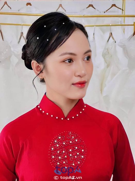 CO Wedding, cửa hàng cho thuê áo dài cưới hỏi giá rẻ tại TP. Hội An, là địa chỉ được nhiều cặp đôi lựa chọn