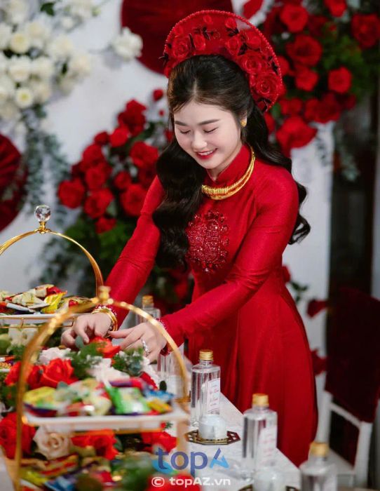 Hạnh Phạm Luxury Bridal là một trong những cửa hàng cho thuê áo dài cưới hỏi nổi bật tại TP. Đồng Xoài.