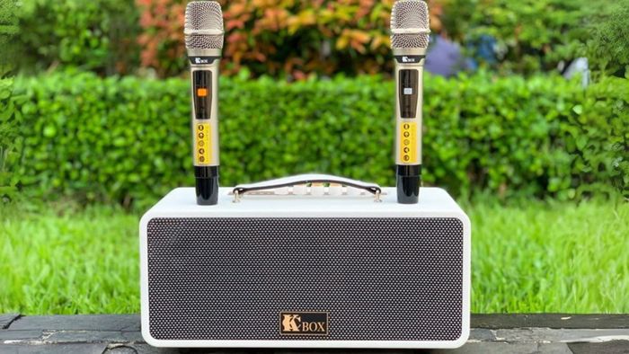 Loa KCBOX xuất xứ từ đâu?