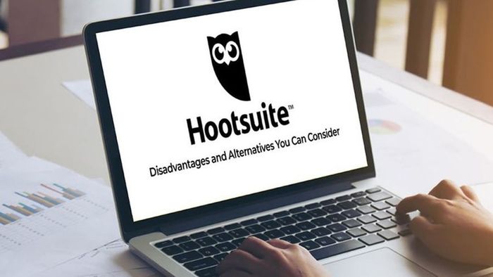 Công cụ Social Listening - Hootsuite