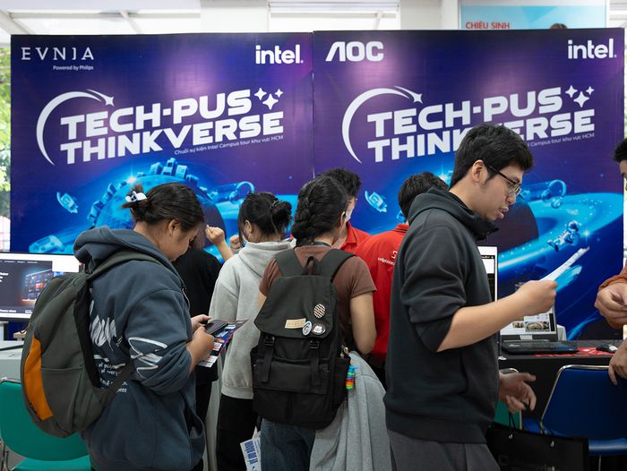 Sự kiện Intel Campus Tour là dịp để các bạn gặp gỡ, trao đổi kiến thức về công nghệ