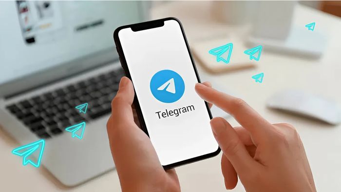 Cách liên hệ Support Telegram - Tham gia các cộng đồng hỗ trợ của Telegram để được giải đáp nhanh chóng.