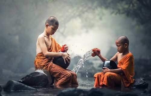 Làm theo lời dạy của Phật, suốt đời không thiếu phú quý, hình ảnh 2